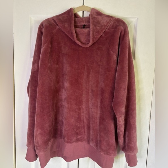 𝅺GAIAM Pink Plush Pullover Sweater Size XXL - Picture 1 of 6